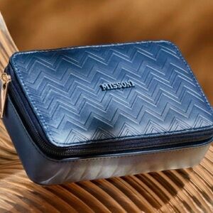 Missoni Chevron Pattern Blue Toiletry Bag (delta)